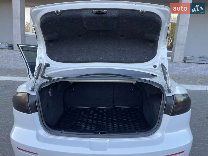 Седан Mazda 3 2008 в Одессе