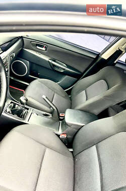 Хэтчбек Mazda 3 2007 в 