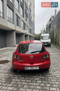 Хетчбек Mazda 3 2005 в 