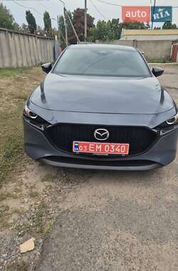 Хэтчбек Mazda 3 2023 в 