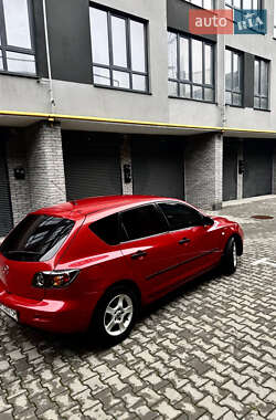 Хэтчбек Mazda 3 2005 в 