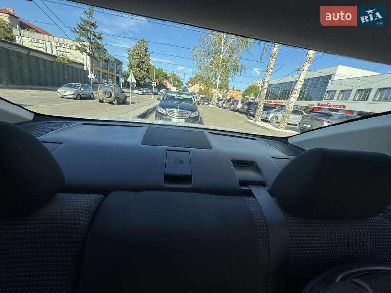 Седан Mazda 3 2012 в Чернівцях фото 11 Седан Mazda 3 2012 в Чернівцях