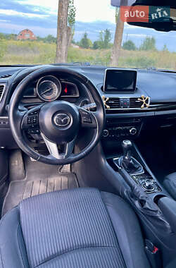 Хэтчбек Mazda 3 2014 в 