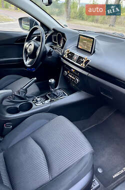 Хэтчбек Mazda 3 2014 в 