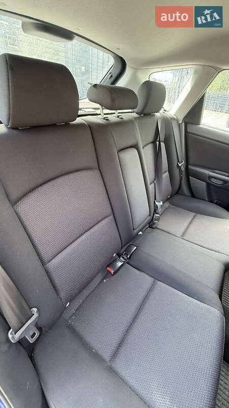 Седан Mazda 3 2009 в Луцке