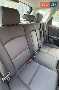 Седан Mazda 3 2009 в 