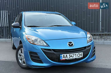 Хэтчбек Mazda 3 2010 в 