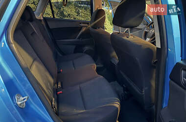Хэтчбек Mazda 3 2010 в 