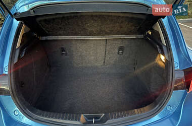 Хэтчбек Mazda 3 2010 в 