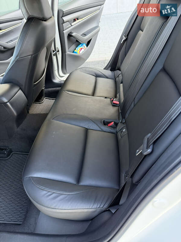 Хэтчбек Mazda 3 2021 в Киеве