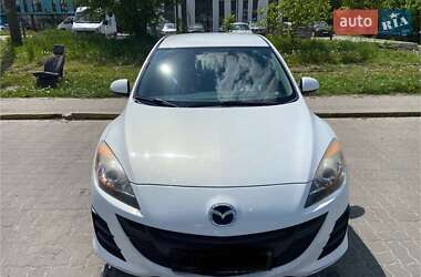 Хэтчбек Mazda 3 2010 в Львове