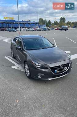Седан Mazda 3 2014 в 