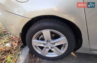 Седан Mazda 3 2005 в 