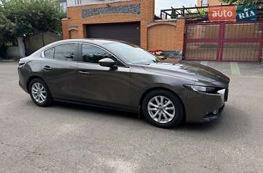 Седан Mazda 3 2019 в 