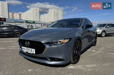 Хэтчбек Mazda 3 2023 в Киеве