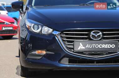 Седан Mazda 3 2018 в 