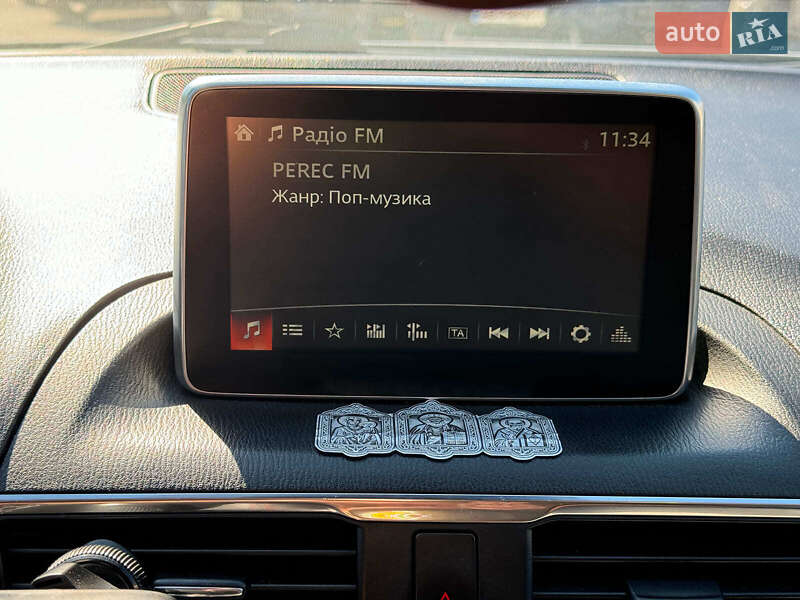 Седан Mazda 3 2014 в Виннице