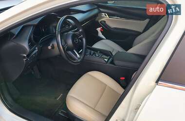 Хэтчбек Mazda 3 2018 в 