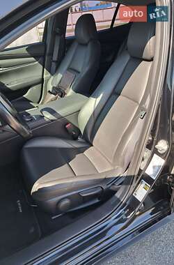 Седан Mazda 3 2019 в 