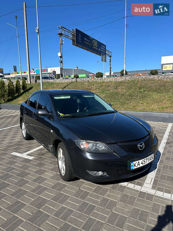 Седан Mazda 3 2006 в Киеве