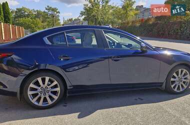 Седан Mazda 3 2019 в Дніпрі
