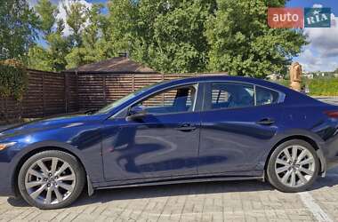 Седан Mazda 3 2019 в Дніпрі