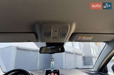 Хэтчбек Mazda 3 2014 в 
