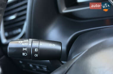 Хэтчбек Mazda 3 2014 в 