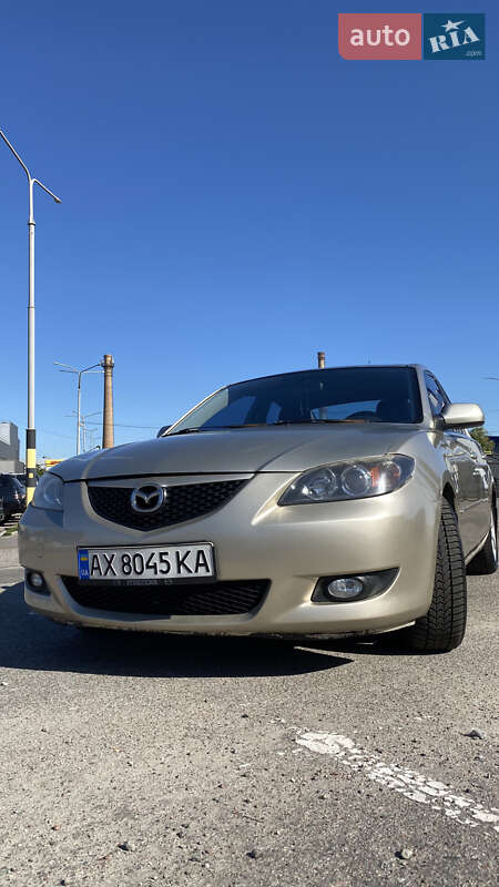 Седан Mazda 3 2005 в 