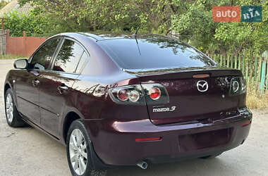 Седан Mazda 3 2006 в 