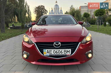 Седан Mazda 3 2016 в 