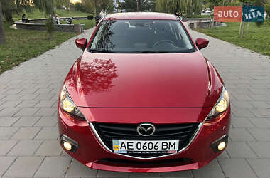 Седан Mazda 3 2016 в 