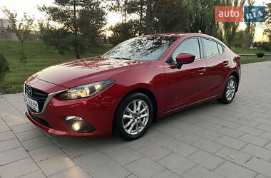 Седан Mazda 3 2016 в 