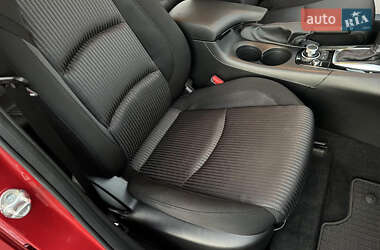 Седан Mazda 3 2016 в 