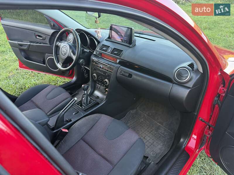 Седан Mazda 3 2005 в Хмельницком