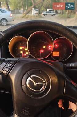 Седан Mazda 3 2005 в 