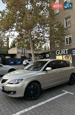 Хэтчбек Mazda 3 2007 в 