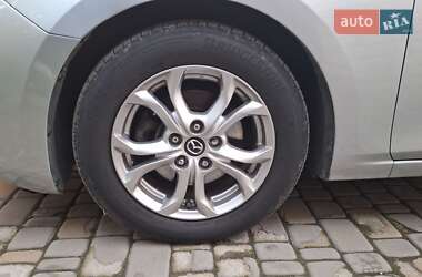 Седан Mazda 3 2016 в 