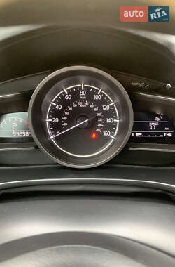 Седан Mazda 3 2017 в 