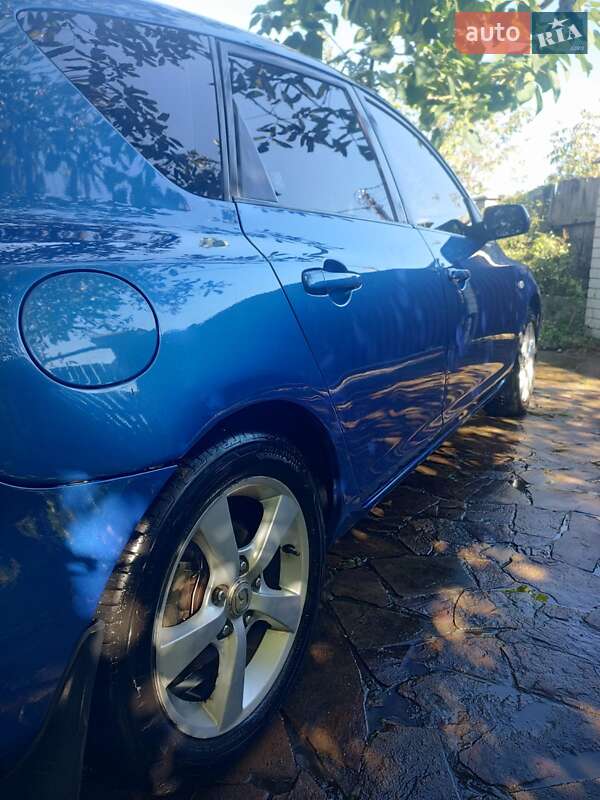 Хэтчбек Mazda 3 2006 в Киеве