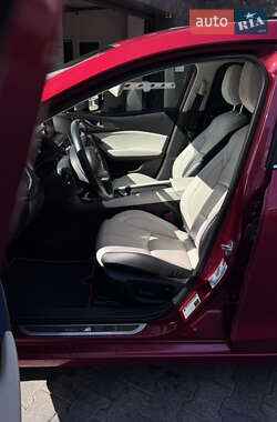 Хэтчбек Mazda 3 2018 в 