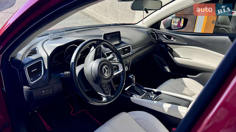 Хетчбек Mazda 3 2018 в Києві