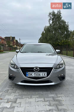 Седан Mazda 3 2013 в 