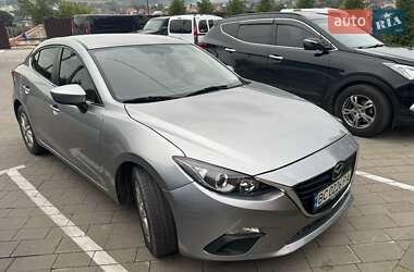 Седан Mazda 3 2016 в 