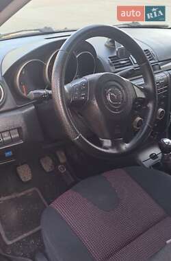 Седан Mazda 3 2005 в Запорожье