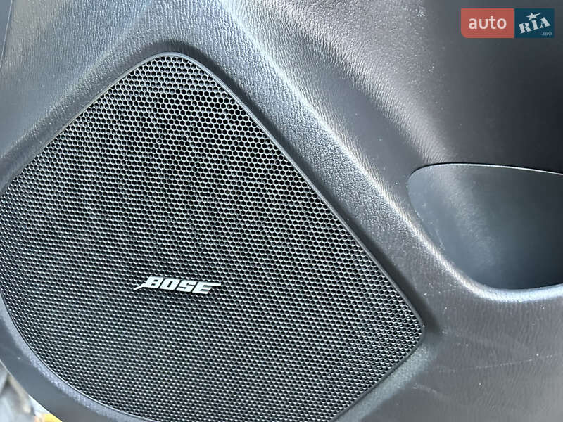 Седан Mazda 3 2014 в Днепре