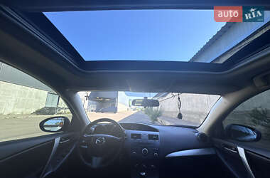 Хэтчбек Mazda 3 2011 в 