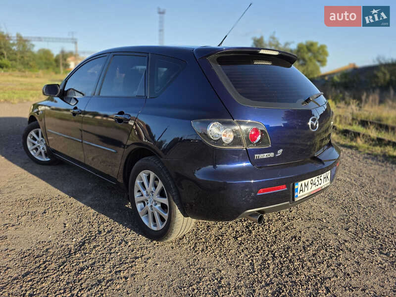 Хэтчбек Mazda 3 2008 в Житомире