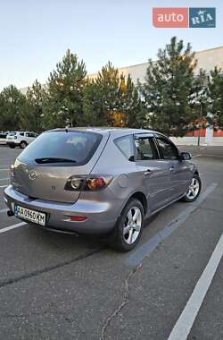 Хэтчбек Mazda 3 2005 в 