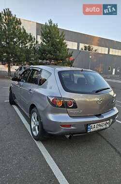 Хэтчбек Mazda 3 2005 в 